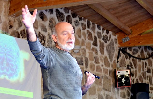Entrevista al Dr. Tomas Alvaro | Conferenciante en el Congreso Online “Gestores de Conciencia por la Paz”