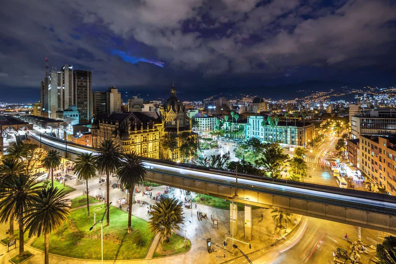 Congreso Internacional Sintergetica y Caravana Moche 2018